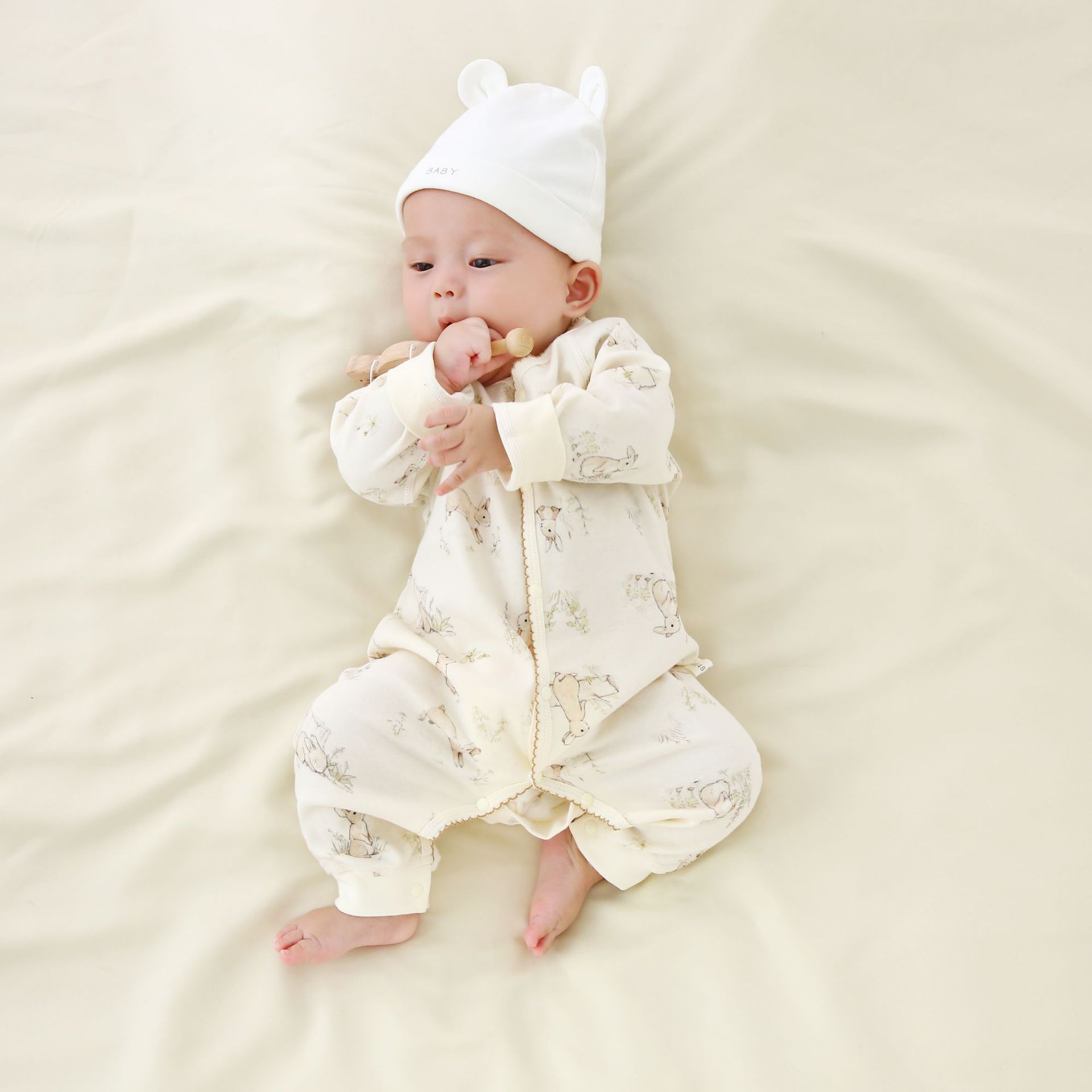 婴儿连体衣春秋新生儿衣服无骨男女宝宝纯棉幼儿长袖哈衣爬服睡衣