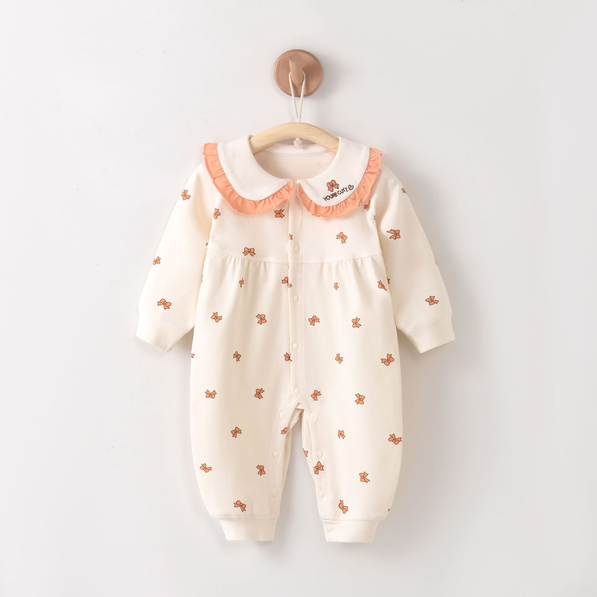 小羊嘟嘟婴儿衣服外出新生儿连体衣春秋哈衣宝宝打底衣婴幼儿睡衣