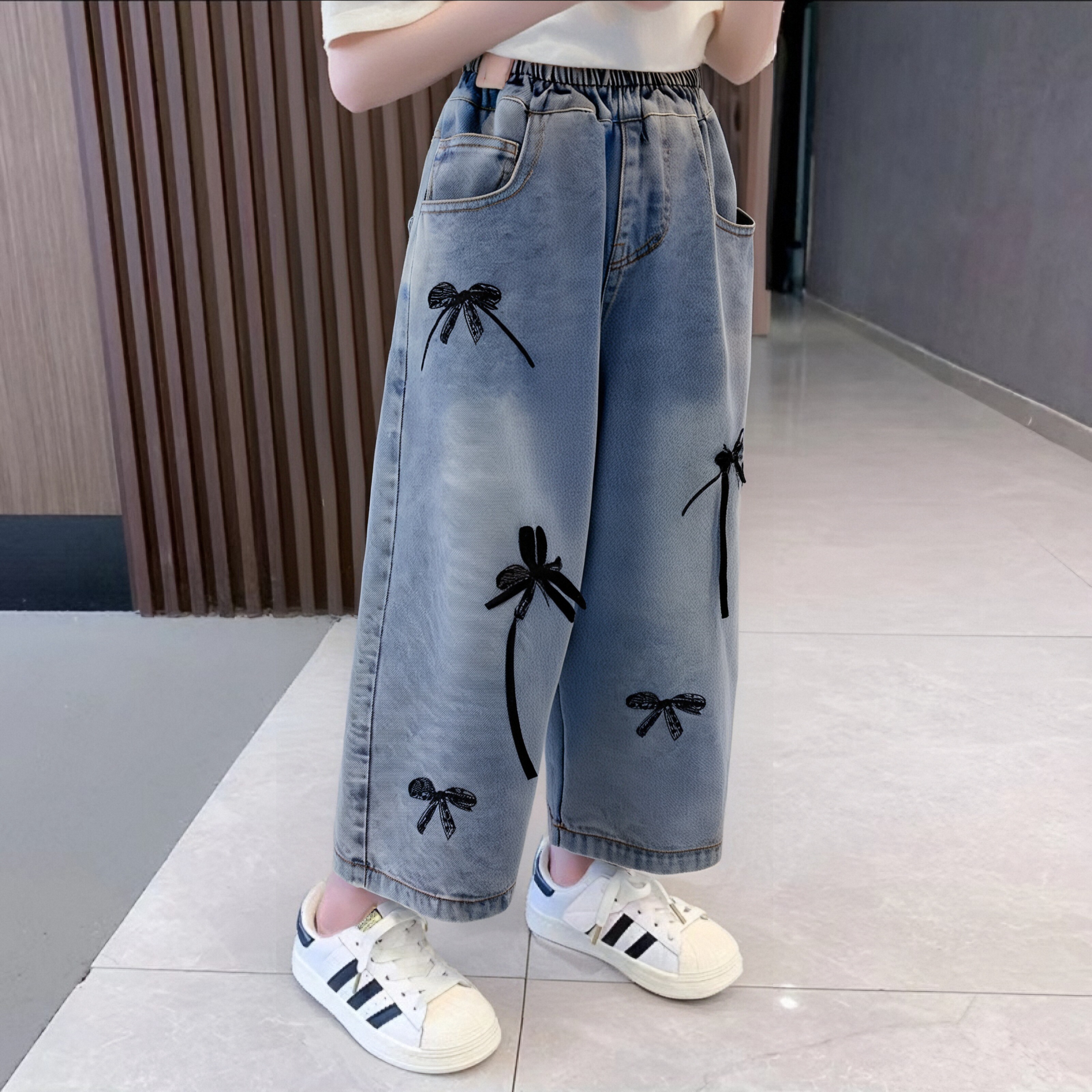 女童牛仔裤春秋款中大童2025春季新款百搭洋气宽松直筒裤子阔腿裤