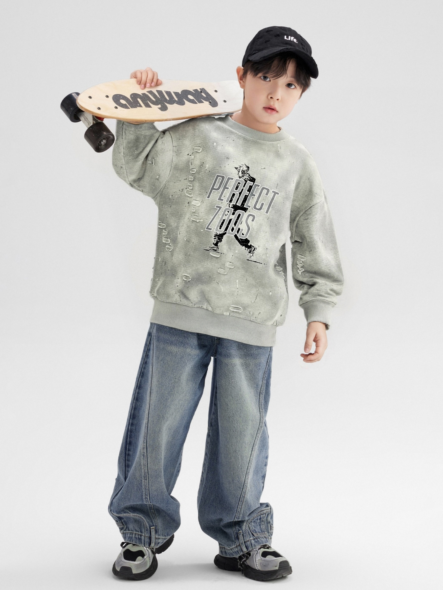 男童卫衣春秋款2025新款儿童帅气时髦炸街上衣男孩酷帅中大童秋装